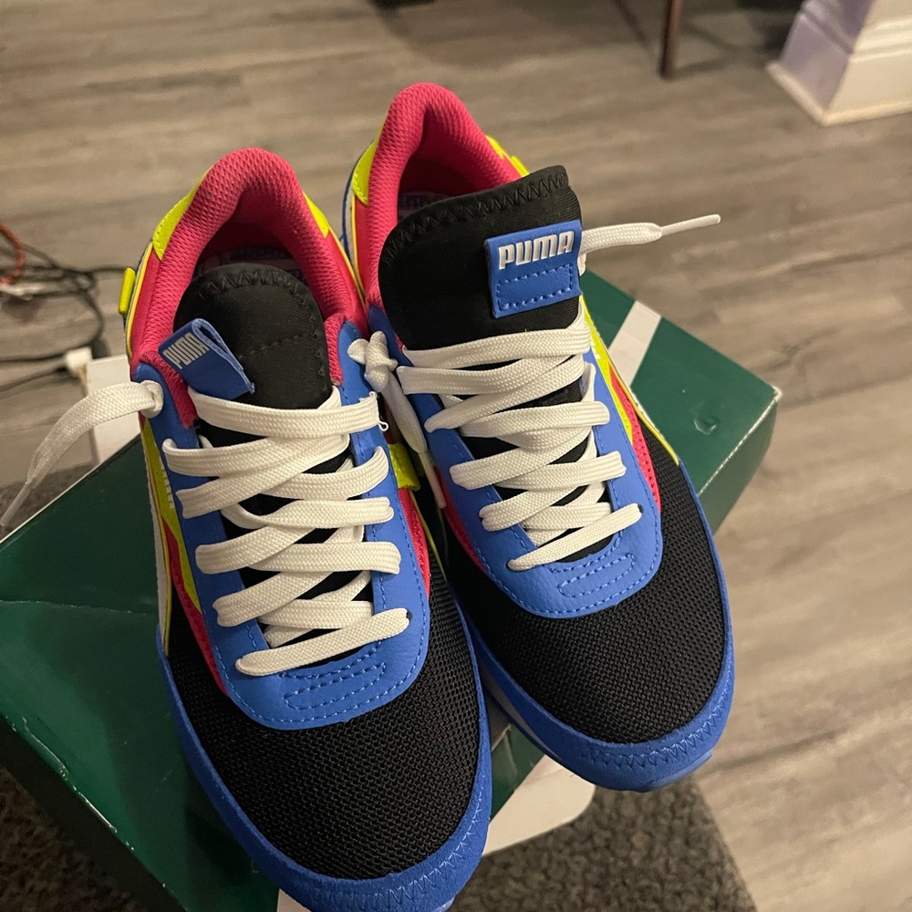 Women’s Puma Future Riders